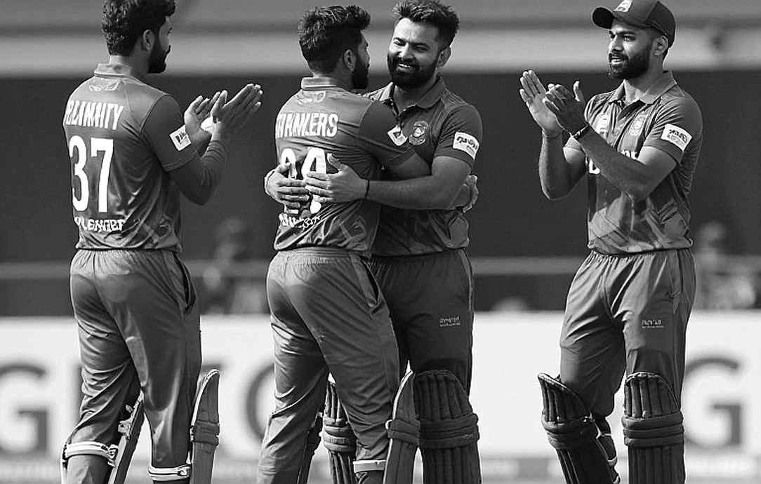 ডিউক বিদায়, কোকাবুরার প্রত্যাবর্তন: বাংলাদেশের ঘরোয়া লাল বলের লিগে বল-বদলের স্তরচিত্র