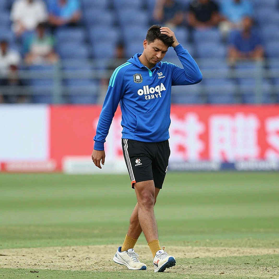 মিরাজের জ্বর, মোসাদ্দেকের নং-৬ আর আবুধাবির শিশির: বাংলাদেশের স্পিন হিসাবের আসল ঘড়ি