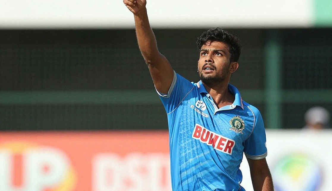 কিংসমিডের পঞ্চম দিন: ৩১৯ রানের হিসাব, একটি ঘোষণা আর ম্যাট রেনশের ১৯০