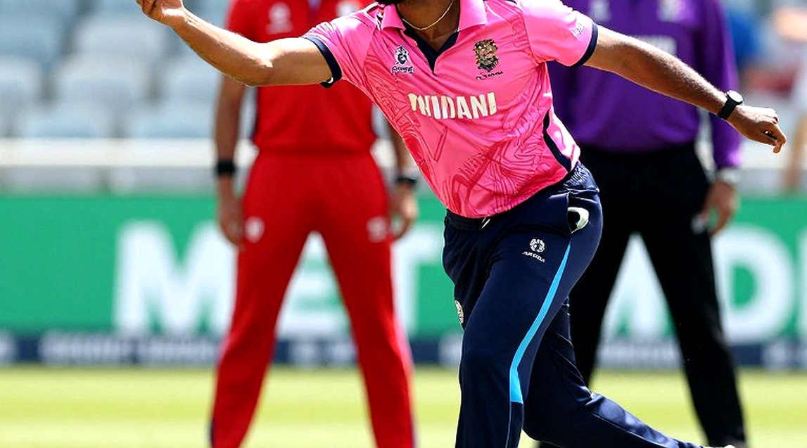 পাওয়ারপ্লের খাতা: বাংলাদেশের প্রথম দশ ওভার আর একটি ভুল মডেলের দাম